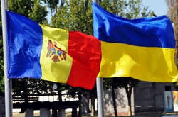 Главы МИД Украины и Молдовы обсудили возможность пересечения границы по внутренним паспортам