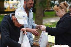Видано довідник для столичних безхатченків
