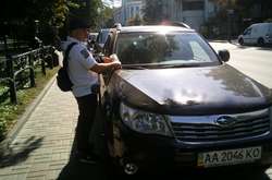 Інспектори виписали постанови за неправильне паркування