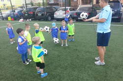 До занять у футбольному клубі «Ніка» залучено 250 дітей