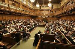 Суд признал незаконной остановку работы парламента Британии