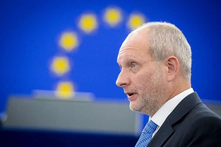 В Україні розпочав роботу новий посол ЄС
