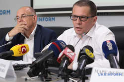 Сущенко сподівається на зустріч із Зеленським «без краваток»