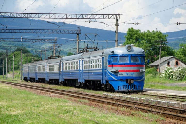 Між Мукачевом і Львовом курсуватиме швидкісний потяг