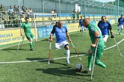 Матч по ампфутболу в Киеве