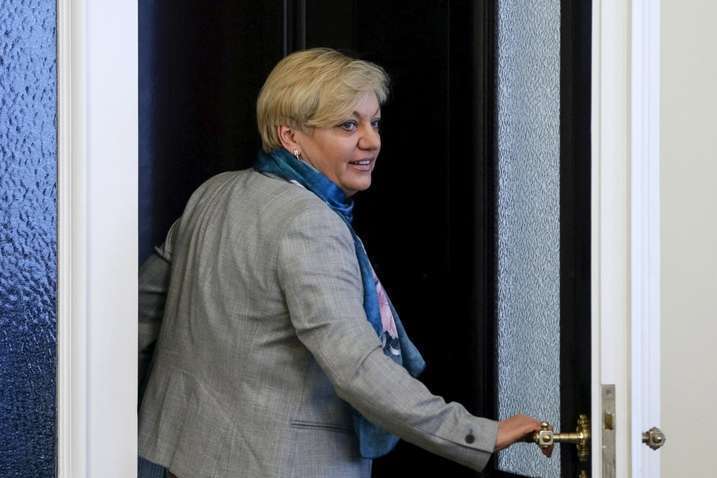 Гонтарева заявила про обшуки, які проходять у неї вдома у Києві