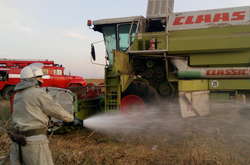 Рятувальники оперативно ліквідували загорання у комбайні