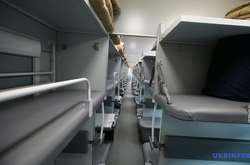 В «Укрзалізниці» сказали, скільки коштуватиме ремонт усіх плацкартних вагонів