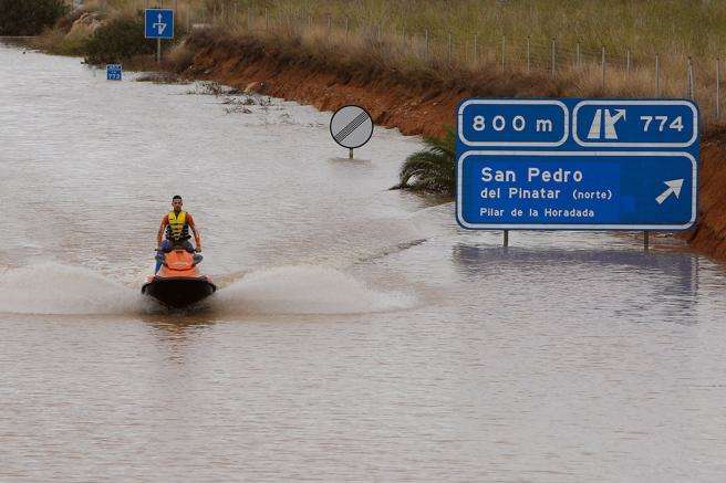 В Іспанії п'ятеро людей загинули в результаті повеней
