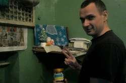 Сенцов показав єдине фото з російської в'язниці