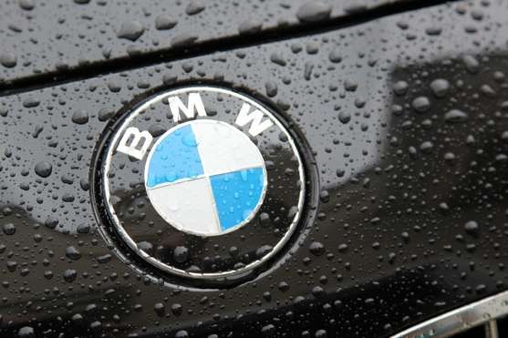 BMW вирішила не оновлювати свій перший серійний електромобіль i3