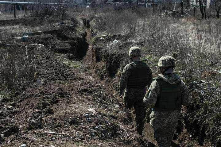 Бойовики на Донбасі дев’ять разів порушили режим припинення вогню