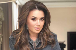 Осталось жить несколько дней: врачи прекратили лечение Анастасии Заворотнюк