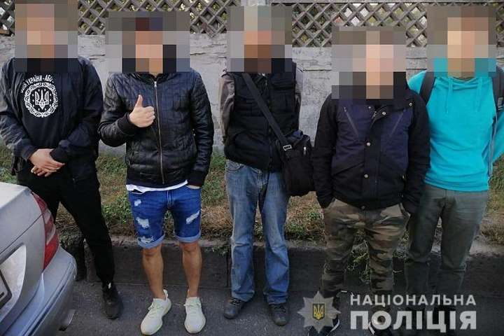 У Києві затримали банду грабіжників