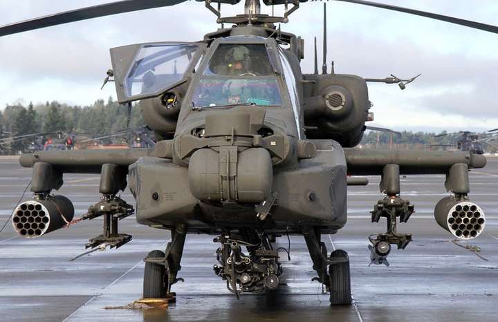 Сухопутні війська США хочуть озброїти Apache новою ракетою