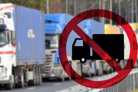 Вантажівкам заборонять заїжджати до Києва з боку Борисполя 