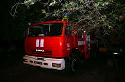 Причину виникнення пожежі встановлюють