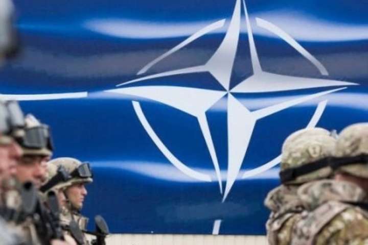 В НАТО обговорюють нові плани, як стримувати Росію