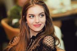 Опять на пары: где и как учится жена Комарова