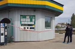 На АЗС у Миколаєві поліція виявила мертвими механіка, оператора і касира