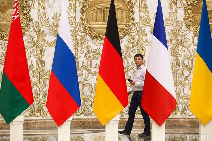 Україна у Мінську назвала умови реалізації «формули Штайнмайєра»