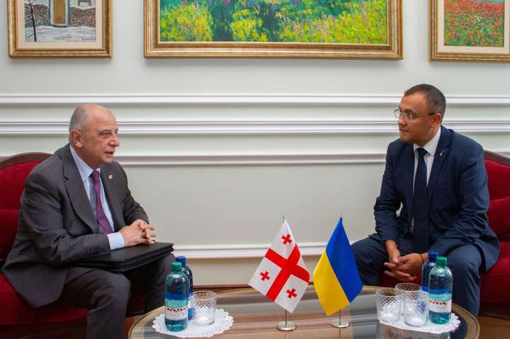 Новий посол Грузії розпочав роботу в Україні