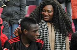 Да Кошта з матір'ю