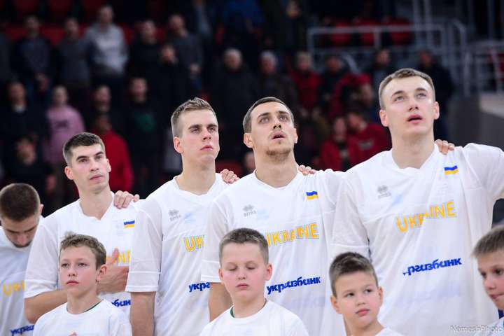 Баскетбольна збірна України втратила 10 позицій в рейтинзі ФІБА