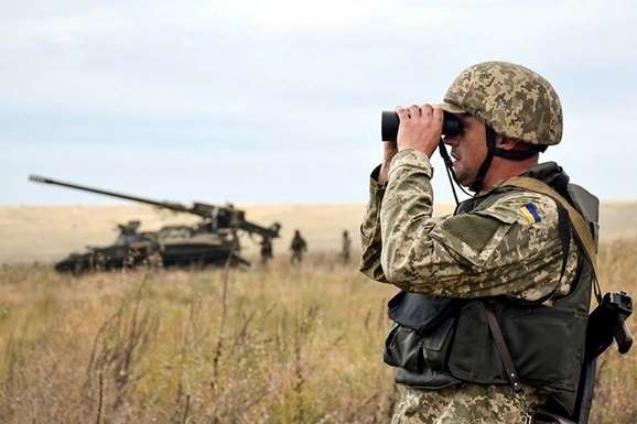 Окупанти шість разів обстріляли позиції українських військових на Донбасі 
