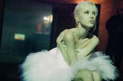 Алан Бадоев снял клип для девушек легкого поведения