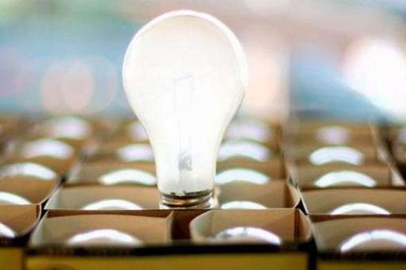 Україна почала імпортувати електроенергію з Білорусі