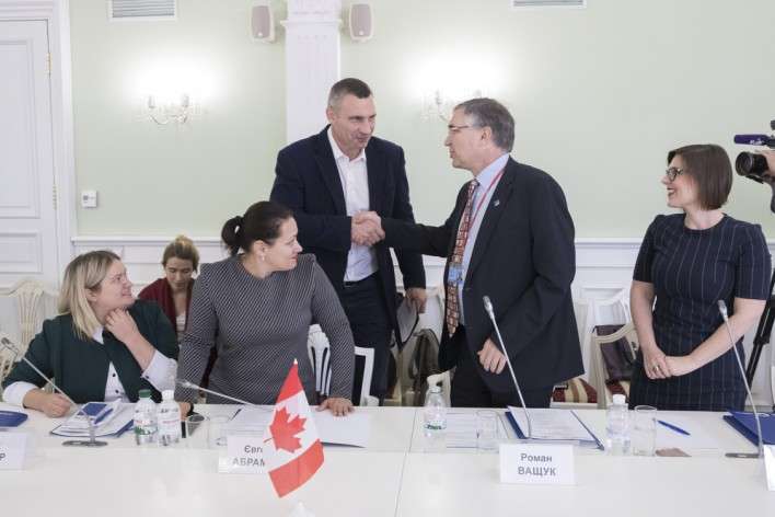 Кличко подякував уряду Канади за підтримку децентралізаційної реформи в Україні