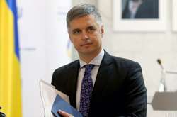 Глава МИД заявил, что Украина возобновит выплату пенсий жителям ОРДЛО