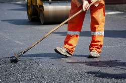 На Сумщині привласнили кілька мільйонів на ремонті доріг