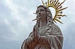 Православні та греко-католики святкують Різдво Пресвятої Богородиці