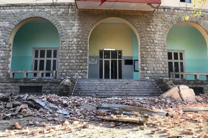 Внаслідок землетрусу в Албанії легкі травми отримали майже 70 людей