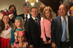 У рамках візиту до Нью-Йорка для участі у Генеральній асамблеї ООН Володимир Зеленський провів свою першу зустріч в Українському інституті Америки