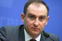 У радника глави Податкової служби проводять обшуки 