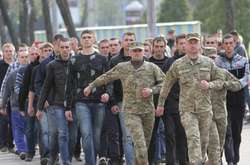 Військкомати планують призвати на військову службу 634 киянина