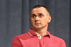 Сенцов здійснив свій перший закордонний візит після звільнення з полону