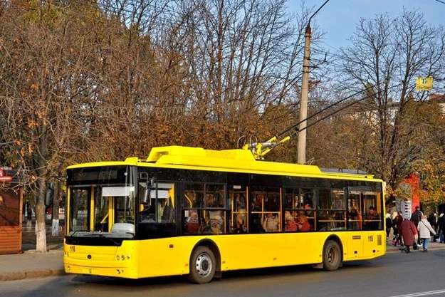 У ніч проти 26 вересня тролейбуси № 30 працюватимуть за скороченим режимом