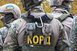 На Закарпаття прилетіли спецпризначенці літаком та гвинтокрилом