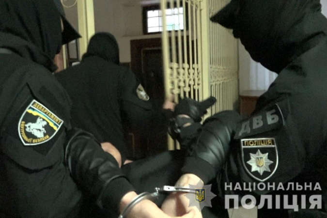 У Закарпатській області затримали підозрюваних в замаху на поліцейського