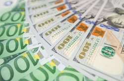 Заробітчани від початку року переказали в Україну понад $5,5 млрд