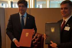 Україна домовилася про безвіз із Еквадором