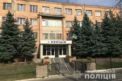 Державному реєстратору правоохоронці Київщини оголосили про підозру у зловживанні владою