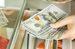 Курс валют: Нацбанк знизив курс гривні на шість копійок