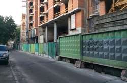 У Києві потрібно затвердити, якими мають бути глухі паркани