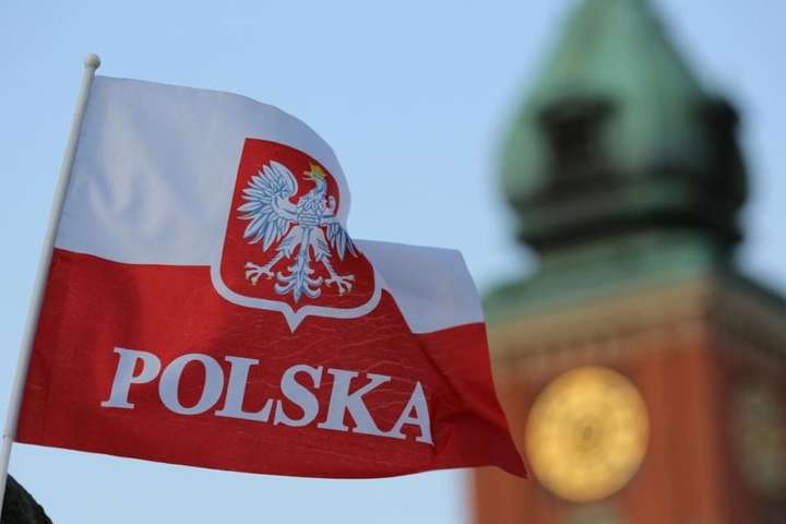 Україна дозволила Польщі проведення ексгумації жертв Волинської різні