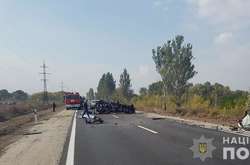 На Запоріжжі мікроавтобус врізався в автівку: загинули дві людини